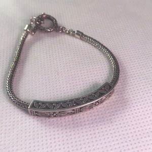 Silver detailed bracelet